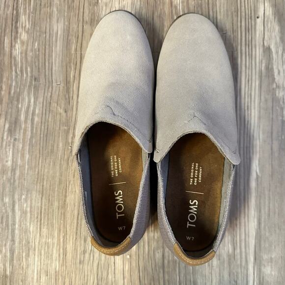 TOMS Shaye Women's Short Boots - Color: Drizzle Gray Suede Leather Size 7 - Picture 4 of 9